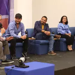 Elenco "Va por Diego" en charla para alumnos del Tec de Monterrey campus Chiapas