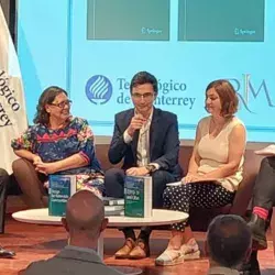 Presentación del libro en el Instituto Italiano de Cultura Ciudad de México.