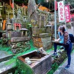 Alumnos de Tec Guadalajara plasman cultura japonesa en arte visual.