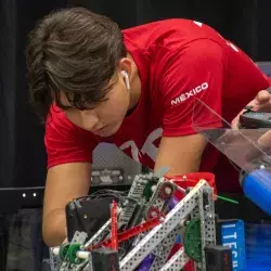 Equipo del Tec clasifica a mundial de robótica VEX