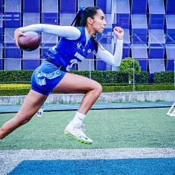 Diana Flores, flag football’s Mexican dancer