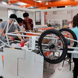 Elyos, grupo estudiantil del Tec Guadalajara que construye autos eléctricos. Competirán en el Shell Eco Marathon en Indianápolis.