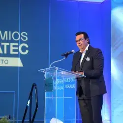Premio Mérito EXATEC 2025 para Raúl Revuelta, del Tec Guadalajara.