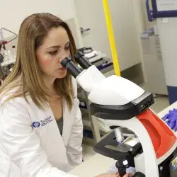 Celia González, profesora Tec Guadalajara aceptada en al Academia Mexicana de Ciencias.
