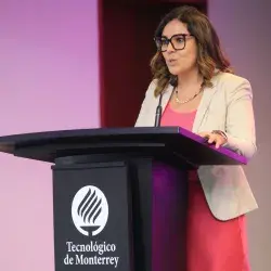 Mujeres en los negocios y la economía