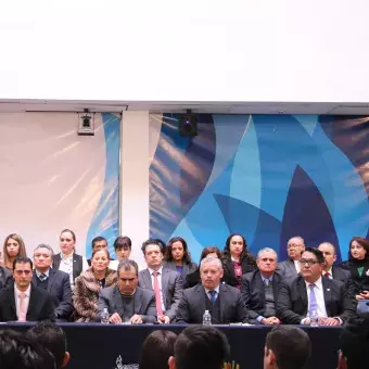 Autoridades de la institución acompañaron el evento.