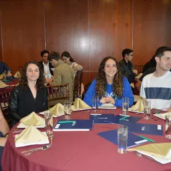 Estudiantes de la Escuela de Ingeniería y Ciencias durante su ceremonia de premiación en Campus Monterrey.