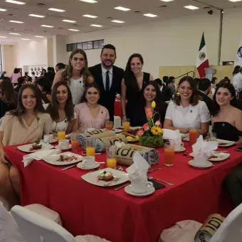 Convivencia graduación mayo 2018