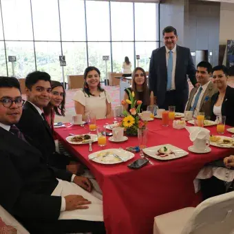 Convivencia graduación mayo 2018