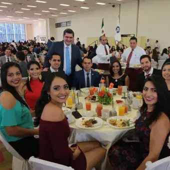 Convivencia graduación mayo 2018