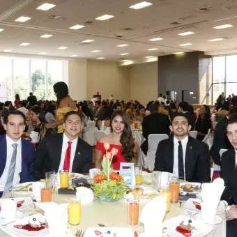 Convivencia graduación mayo 2018