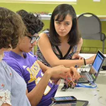 Alumnos de preparatoria y profesional participaron en los clubes