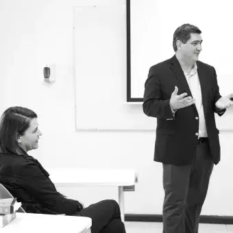 David Garza visita campus Hidalgo 