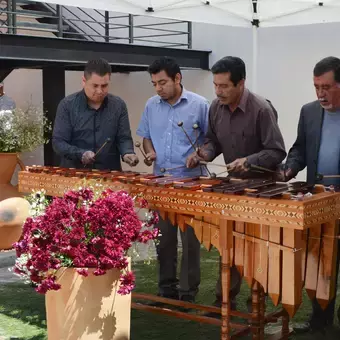 música de marimba, presente en la inauguración