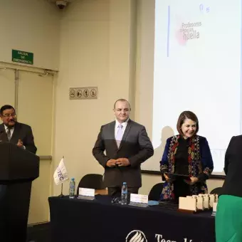 Ceremonia Profesores que dejaron Huella 