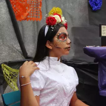 Regina Sánchez vestida de catrina