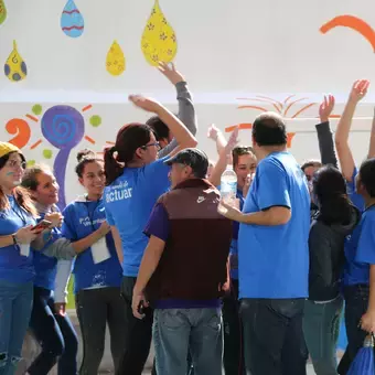 Todos juntos celebrando el trabajo que se realizo durante el día 