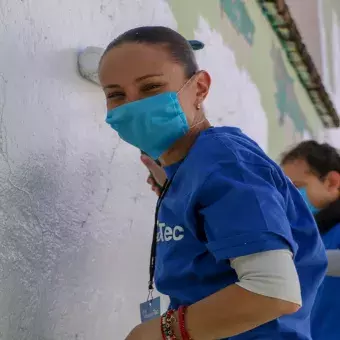 La comunidad del Tec Campus Toluca unió esfuerzos para pintar la escuela Mihuel Hidalgo en San Antonio Buenavista