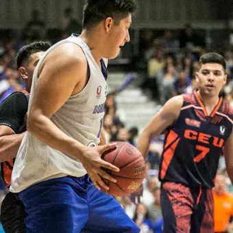 Threepeat! Hidalgo Borregos are 3-time college basketball champions