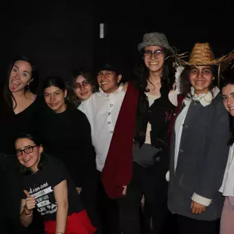 "Esperando a Godot: Teatro del Absurdo" Fotogalería