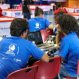 Estudiante se encuentra en la competencia.