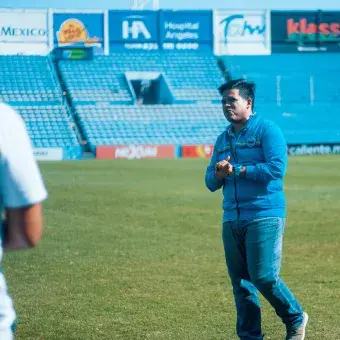 Maestro del Tecnológico de Monterrey impartiendo la Semanai en campus Tampico