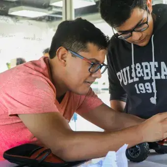 Alumnos del Tecnológico de Monterrey viviendo su Semanai en campus Tampico