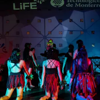 Canto, danza, música en el festival de arte del tec de monterrey en Zacatecas