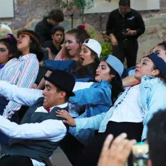 Canto, danza, música en el festival de arte del tec de monterrey en Zacatecas