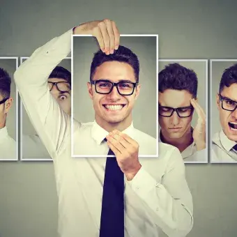 Un manejo de emociones negativas te puede ayudar a encontrar un equilibrio emocional.