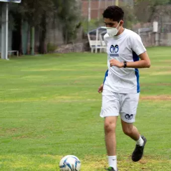 Entrenamiento Fútbol Campus Irapuato 