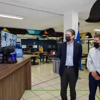 Tec Campus Querétaro inaugura laboratorio para tecnología disruptiva y de alta tecnología