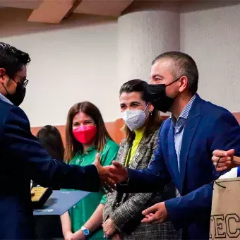 Estudiantes de PrepaTec Toluca galardonados en Ceremonia de Excelencia Académica