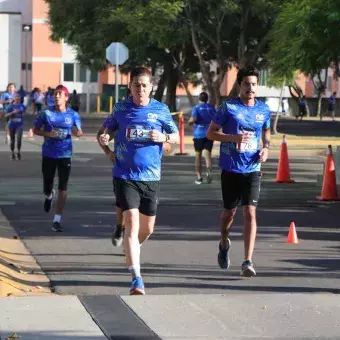 Carrera Tec Guadalajara Think, Feel, Run.