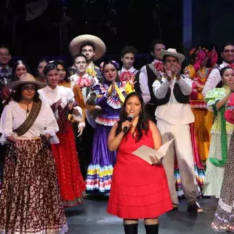 Baile folclórico de Jalisco en el espectáculo de Estampas de México del Tec Guadalajara.