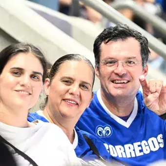 Familia Tec en tribunas