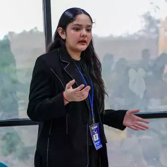 alumna participando en TECMUN 