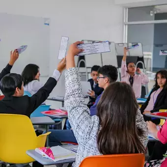 estudiantes  participando en TECMUN en Tec Campus Tampico