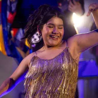 Haila cantante Arte y Cultura bailando