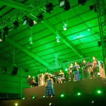 Cantantes Arte y Cultura interpretan Yuri, Emmanuel, y Mijares