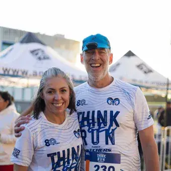 En el marco del 50 aniversario del Tec de campus Querétaro se llevó a cabo la carrera Think, Feel & Run 2025 powered by Skechers con la participación de 1700 corredoras y corredores. 