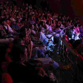 Comunidad Tec vibra en teatro de la ciudad (fotos)