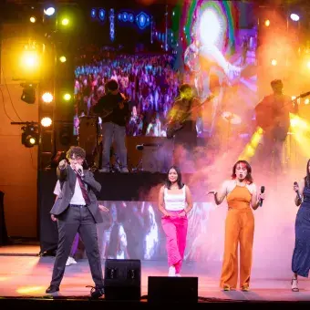 Estudiantes y EXATEC de campus Hidalgo durante su presentación en Ensamble Legacy