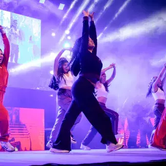 Estudiantes y EXATEC de campus Hidalgo durante su presentación en Ensamble Legacy