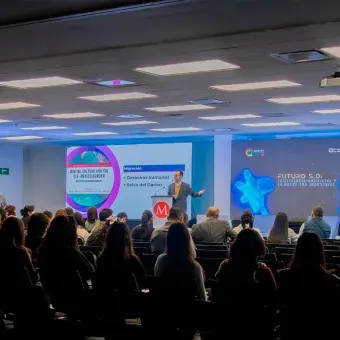 El Symposium de Inteligencia Artificial en el Tec de Monterrey campus Laguna reunió a cientos de personas de la región en talleres, conferencias y paneles