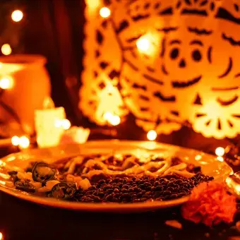 Presentación de altares de Día de Muertos.