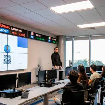 Aprenden contadores sobre pago de impuestos con inteligencia artificial en el Tec de Monterrey campus Laguna
