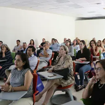 Campus Cuernavaca celebró “Regreso a Casa”, reuniendo a 137 EXATEC de 1985 a 2025 en una jornada de nostalgia, aprendizaje, clases muestra y reconocimiento a egresados con 40 años de trayectoria.