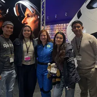 Estudiantes del Tec campus Cuernavaca impartieron un taller en la Space Exploration Educators Conference 2026 de la NASA en Houston, compartiendo competencias STEM y de exploración espacial.