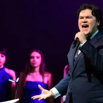 En una noche llena de música y memoria, el Tec celebró 50 años de presencia universitaria en la Ciudad de México en el Lunario del Auditorio Nacional.
